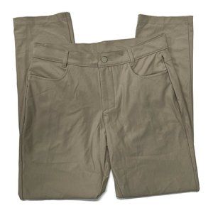 Old Navy Active Go Dry pants  Mens 33 x 32 Khaki Chino Straight